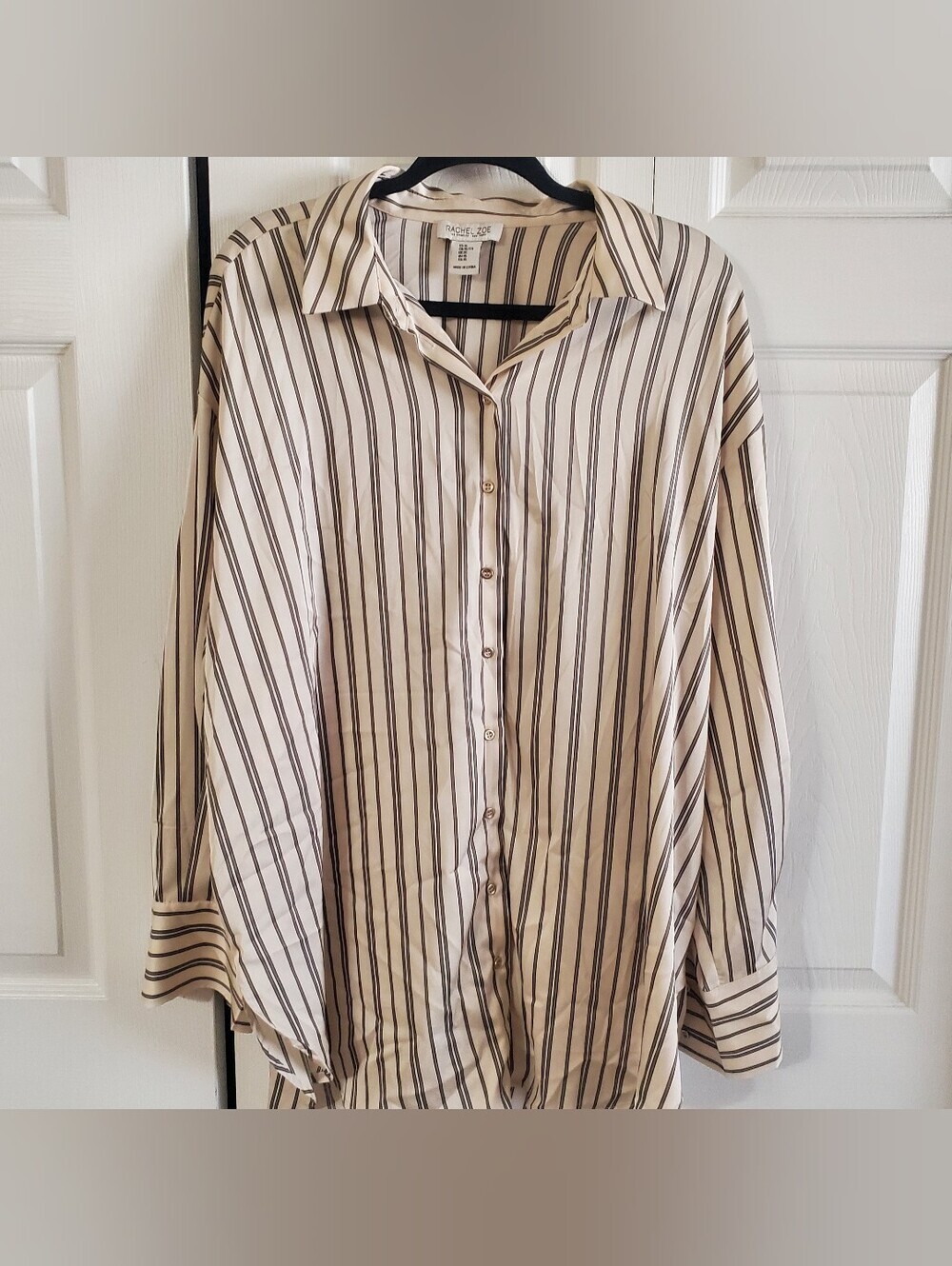 RACHEL ZOE OVERSIZED SATIN BUTTON DOWN SHIRT. XL. HIGH LOW. CREAN GREY BLACK